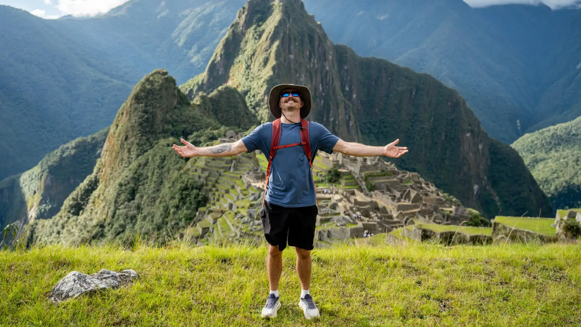 Traditional Cusco Package: Sacred Valley and Machu Picchu 2 Days